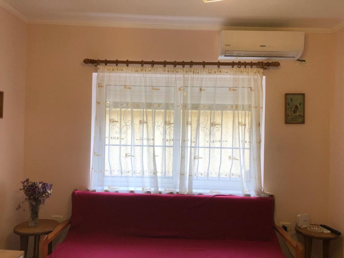 Itan'S Apartment-Lovely Guest Apartment In Center 티라나 외부 사진